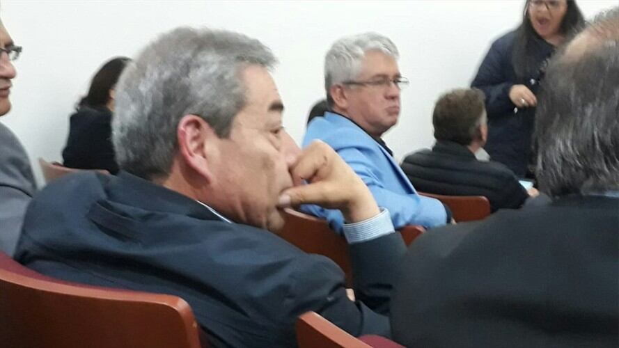 Gobernador de Boyacá y alcaldes mostraron su molestia con Germán Mora durante la cesión de los contratos. Foto: La W