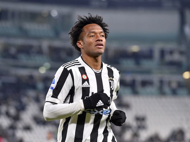 Juan Guillermo Cuadrado habría aceptado oferta de renovación de dos años con la Juventus