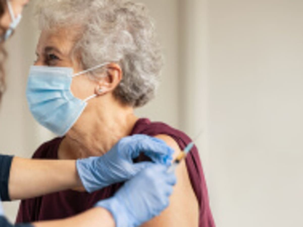 ¿Las vacunas son solo para niños? Expertos piden al Ministerio de Salud ampliar la protección