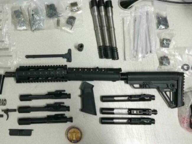 En una de las residencias allanadas fue capturado un hombre, quien sería el encargado de recibir la mercancía. Foto: Policía Nacional