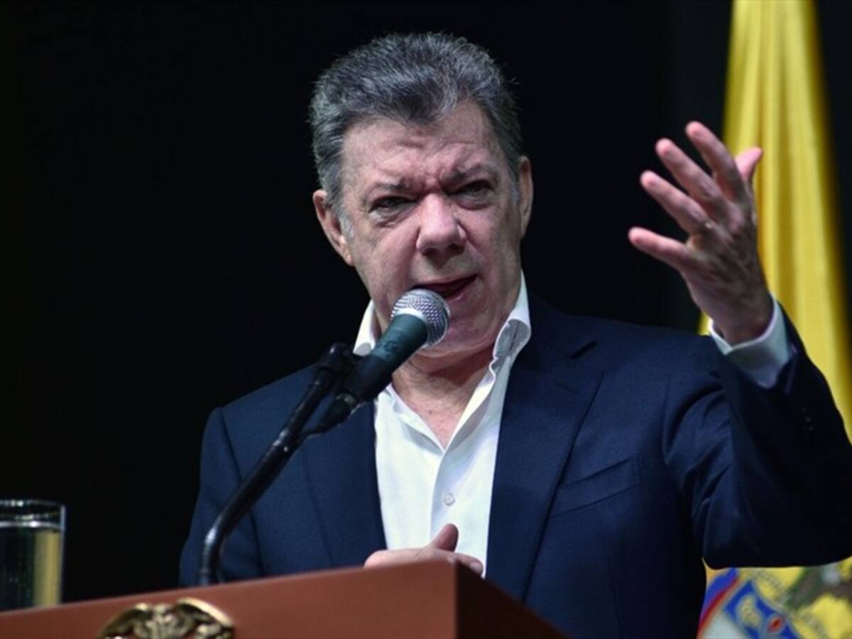 Santos busca en Canadá más inversión en Colombia y recursos para la paz