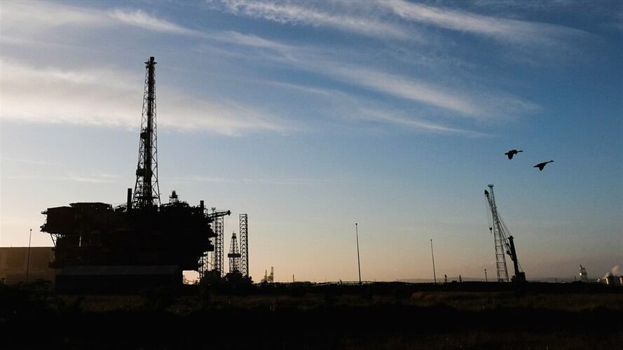 Referencia planta de hidrocarburos. Foto: Getty Images