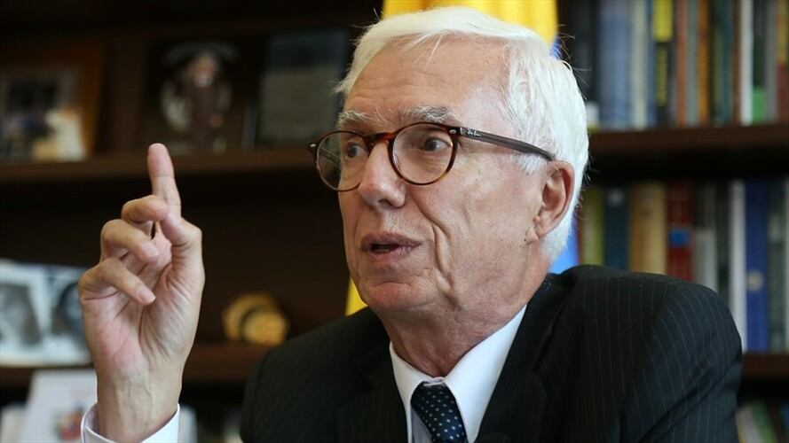 Polo oficializa la salida de Jorge Enrique Robledo. Foto: Colprensa