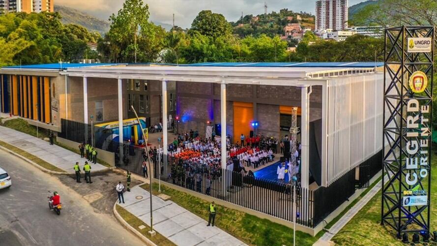 El Centro Departamental de Atención a Emergencias tiene la capacidad de entregar 24 mil ayudas humanitarias. Foto:Gobernación de Santander.