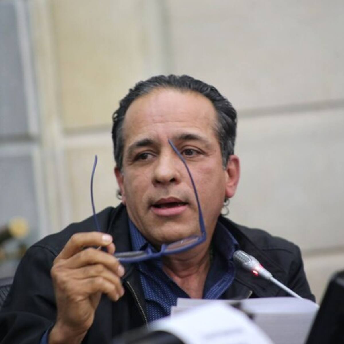 Tras salida de Barreras, Alexander López será postulado para presidente del Senado