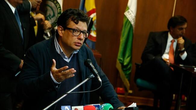La candidatura de Hollman Morris a la Alcaldía de Bogotá se ha visto opacada por las denuncias de violencia de género y maltrato que tiene en su contra. Foto: Colprensa