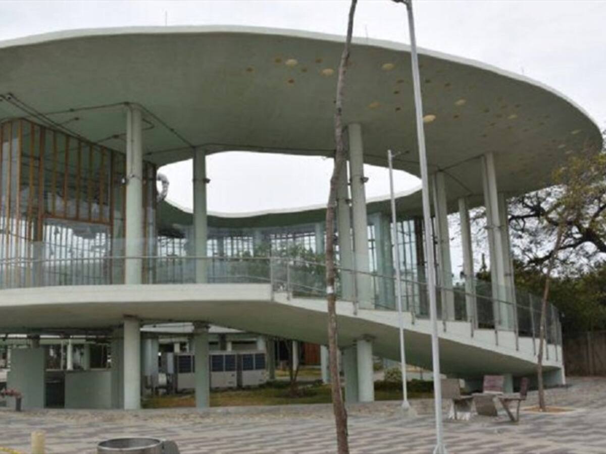 Cuestionan al fiscal que lleva el caso de la ‘Megabiblioteca’ en Santa Marta