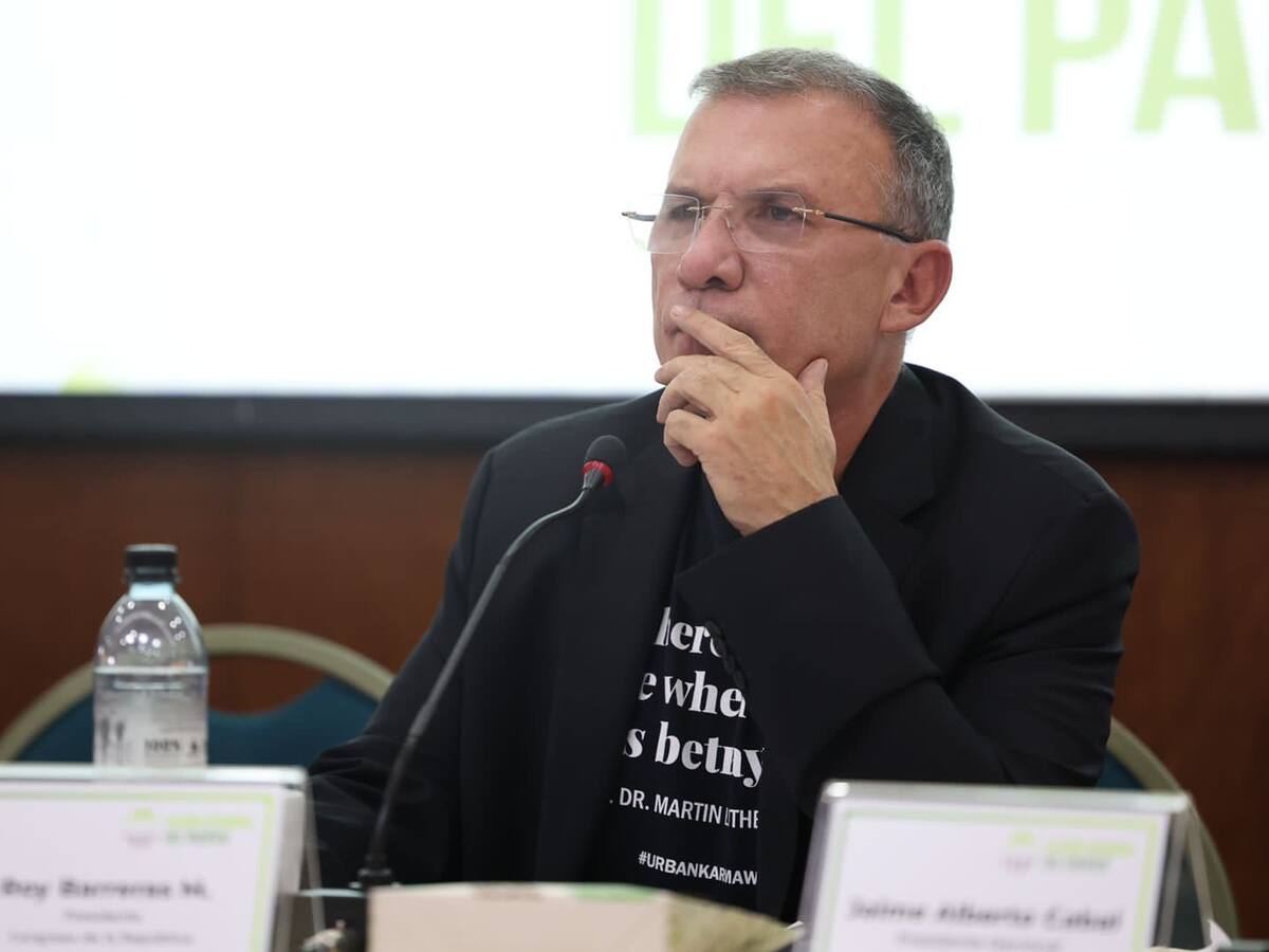 Presidente del congreso reacciona a ausencia de Colombia en la OEA sobre Nicaragua