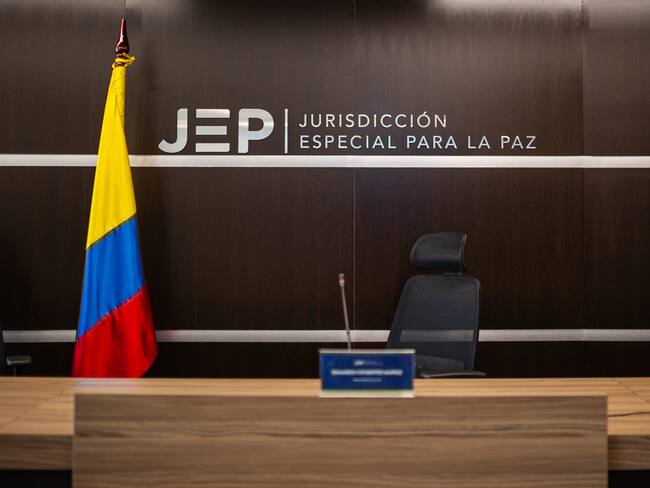 JEP responde sobre la concentración de tres macrocasos que priorizarán crímenes nacionales cometidos por las Farc
