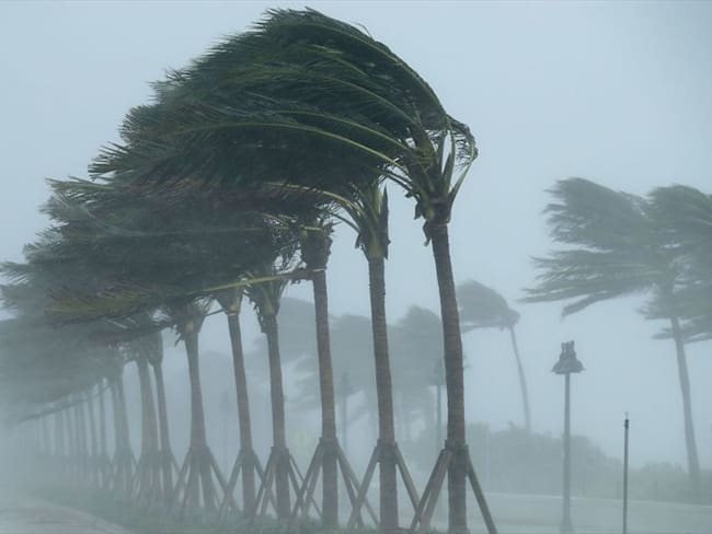 El Centro Nacional de Huracanes (NHC) de Estados Unidos manifestó que el huracán creció a categoría cinco y es calificado por los expertos como &quot;catastrófico&quot;.. Foto: Getty Images