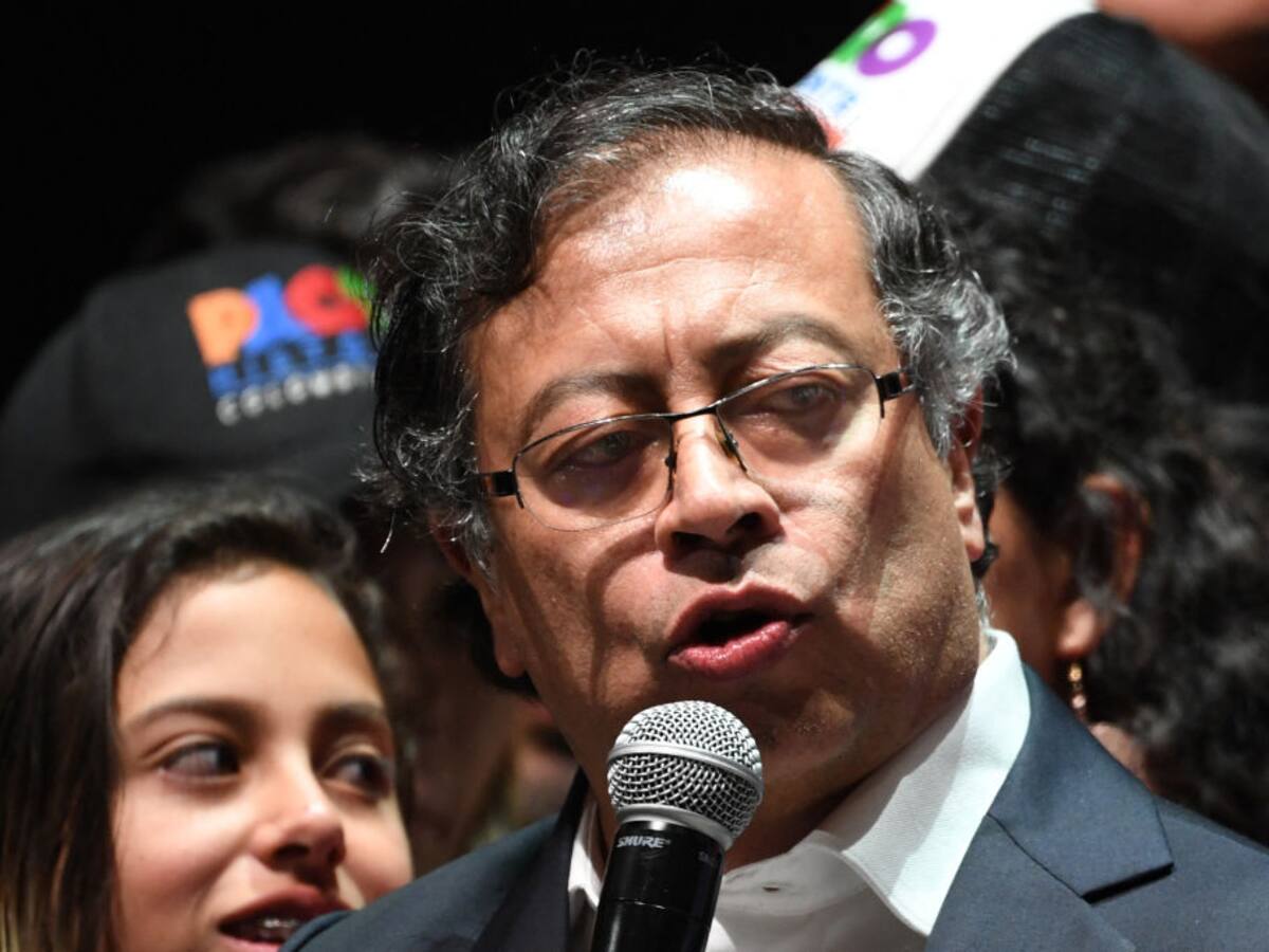 Nombramientos de Gustavo Petro: un 55% los aprueban y un 23% los desaprueban