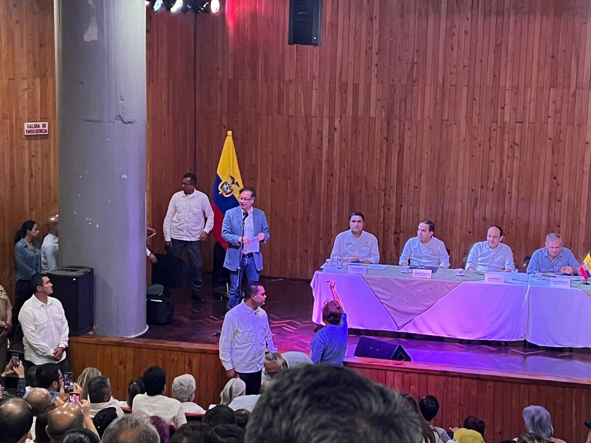 Petro le responde a Fecode por sistema de salud