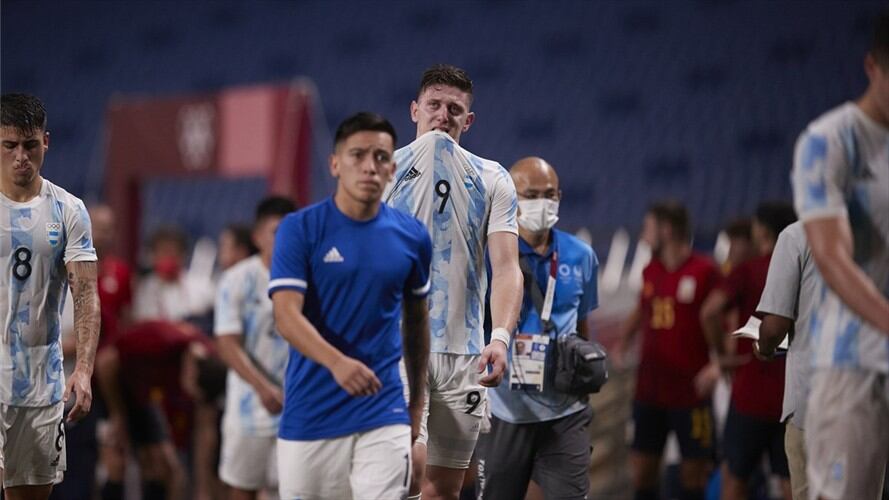 Eliminación de la selección Argentina de fútbol de los Juegos Olímpicos de Tokio 2020. Foto: Berengui/DeFodi Images via Getty Images