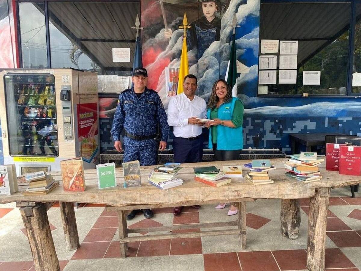 “Dona un libro, Libera una mente”, la campaña para aportar a la resocialización