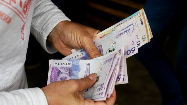 Los empresarios resaltan que esta propuesta conduce a que los trabajadores que perciben salario mínimo reciban ingresos totales de $1.010.000.. Foto: Getty Images