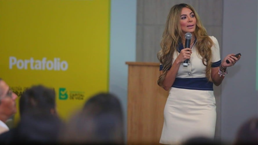 Ana María Aljure se posesionó como nueva directora del Igac. Foto: Twitter de la Alcaldía de Barraquilla