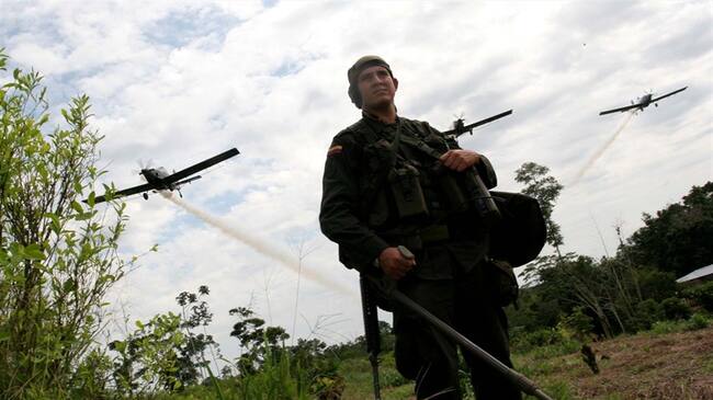 Aspersión aérea con glifosato - Archivo. Foto: Colprensa