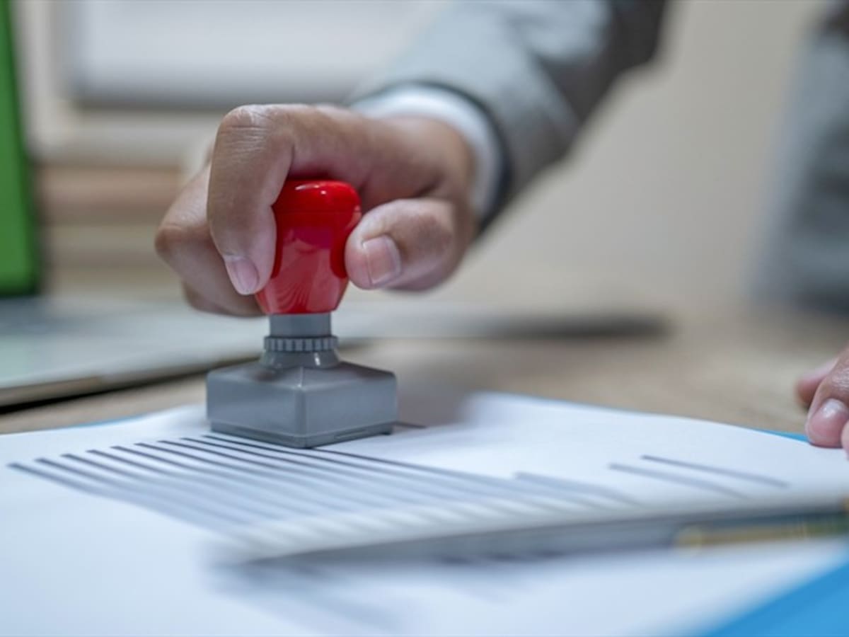 Certificado de tradición y libertad: ¿Qué es? y ¿Cómo sacarlo?