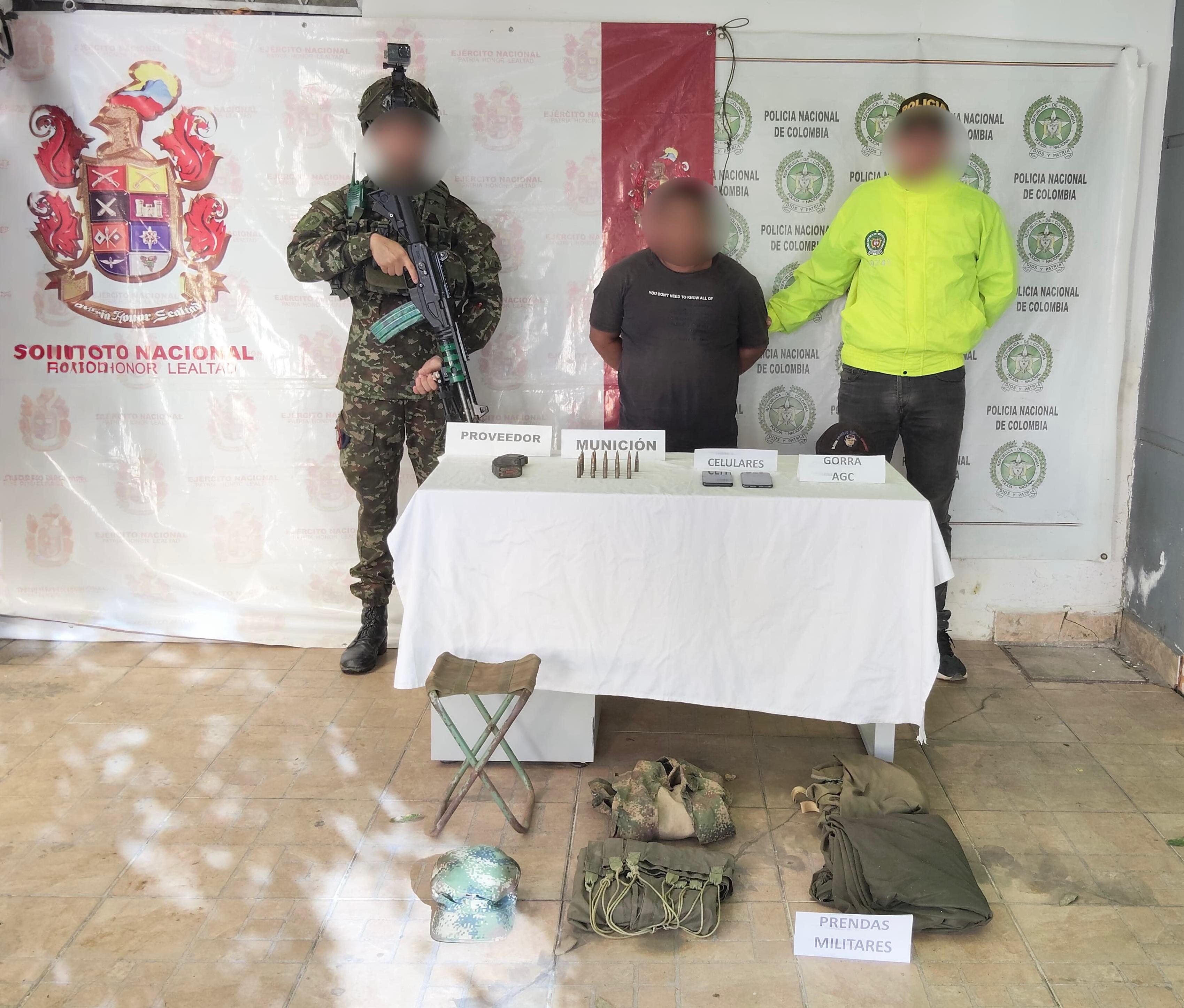 Capturan a presunto jefe de sicarios en el sur de Córdoba. Foto: Ejército Nacional. 