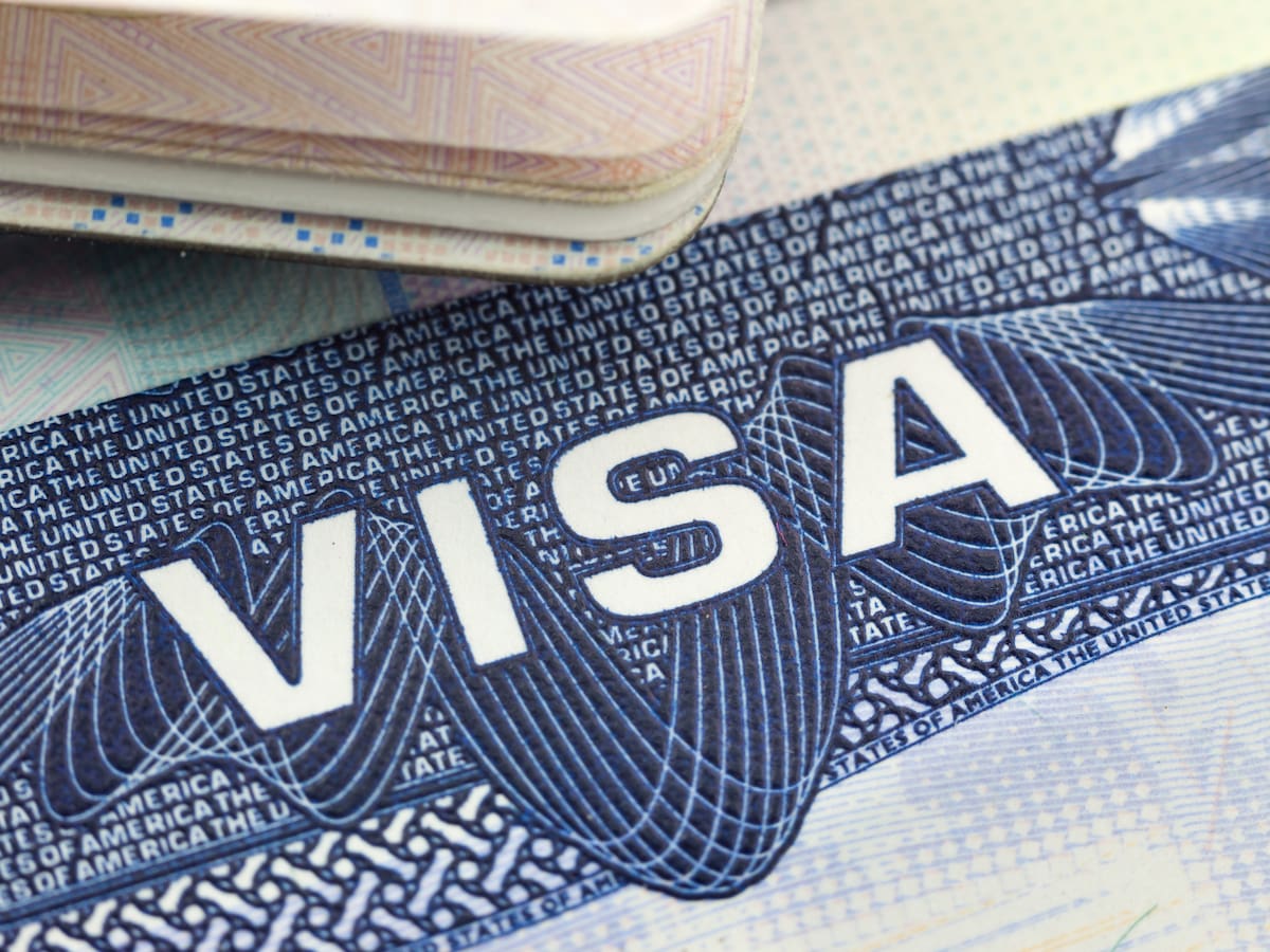 ¿Qué pasa si la visa se vence mientras está en Estados Unidos? Esto dice la Embajada