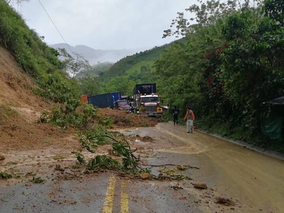 Continúa la búsqueda de desaparecidos en Dabeiba tras emergencia por lluvias