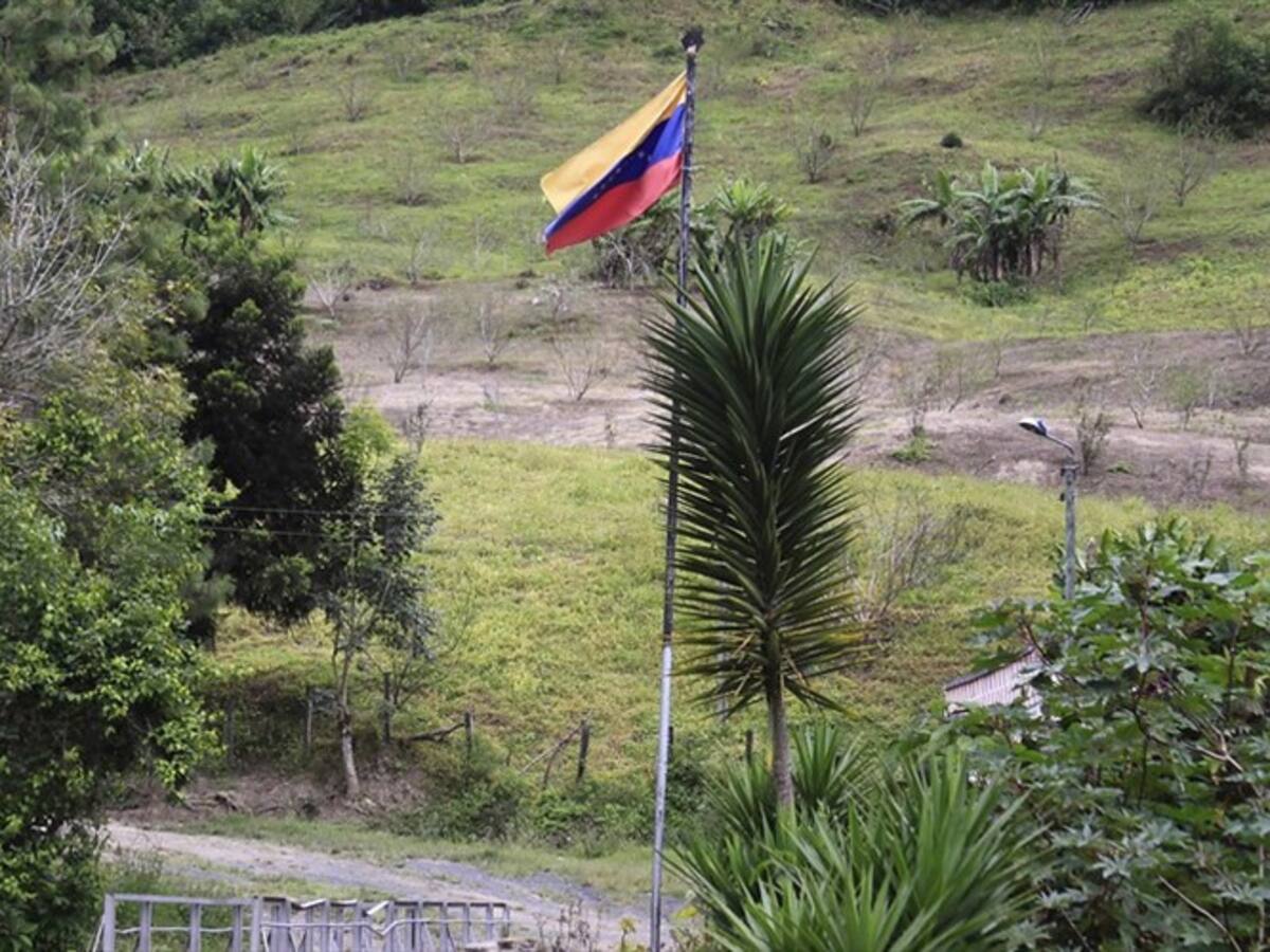 Colombia protesta por incursión de helicópteros venezolanos en Norte de Santander