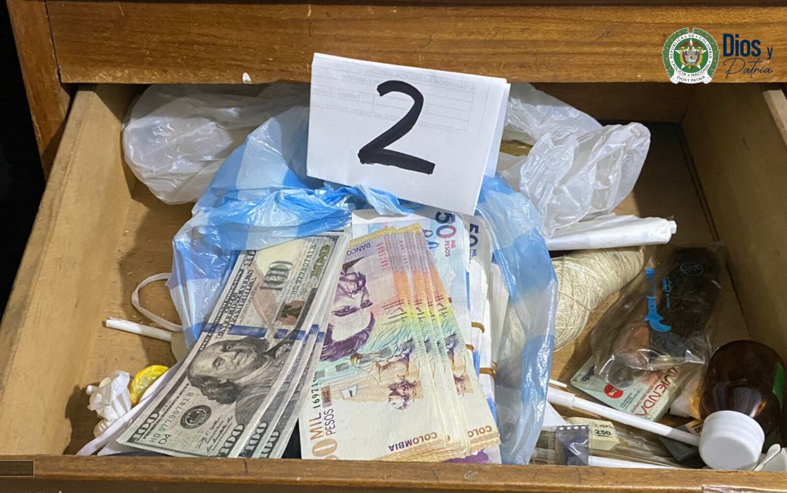 Desarticulan red criminal que falsificaba dólares y pesos colombianos en Cúcuta. Cortesía: DENOR