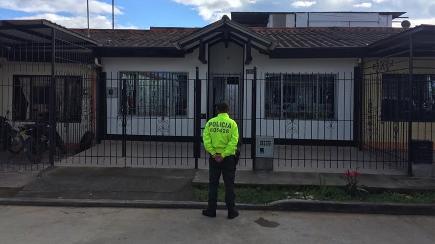 La policía junto a la Fiscalía lograron ocupar con fines de extinción de dominio nueve bienes que pertenecerían a integrantes del ELN. Foto: Colprensa