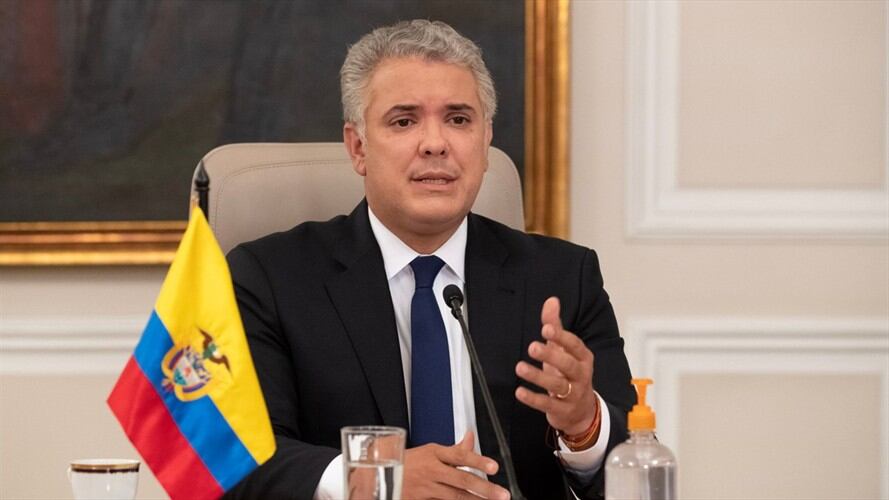 Duque pide al MinHacienda un nuevo texto de reforma tributaria concertada con los partidos. Foto: Cortesía Presidencia