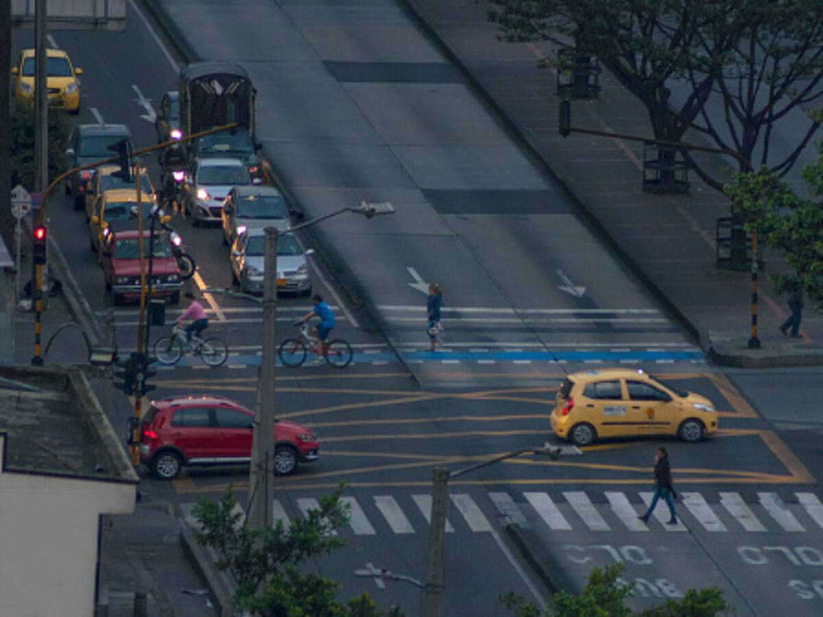 Habrá pico y placa en Bogotá los lunes festivos