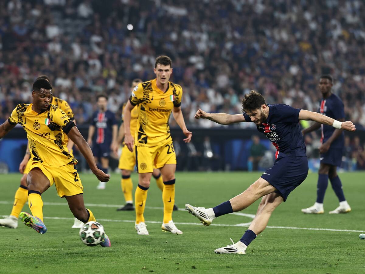 ¡Un baile! Kvaratskhelia colocó el 4-0 del PSG sobre el Inter en la final de la Champions
