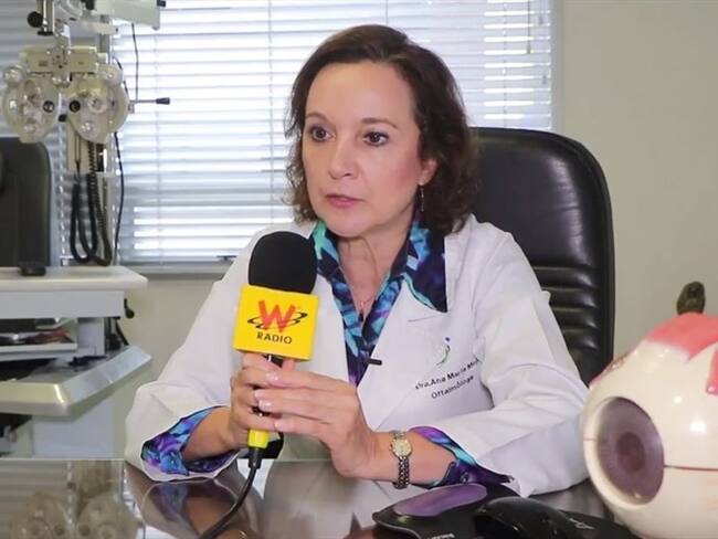 Ana María Mejía, Oftalmóloga especialista en Plástica Ocular de la Clínica Clofán.