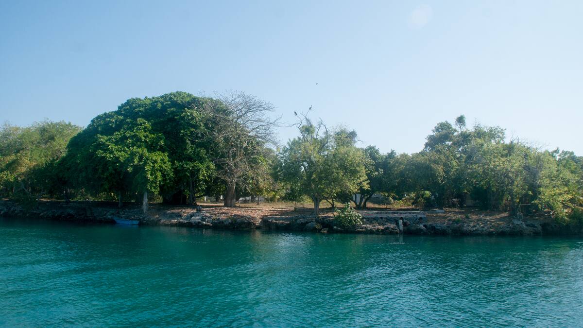 ¿Tierra de nadie? Denuncian que Islas del Rosario se entregan “a dedo”