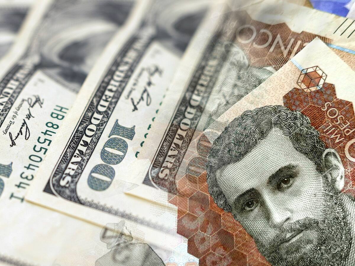 ¿A cuánto equivale el SMMLV de Colombia en dólares? Comparación con el de Estados Unidos