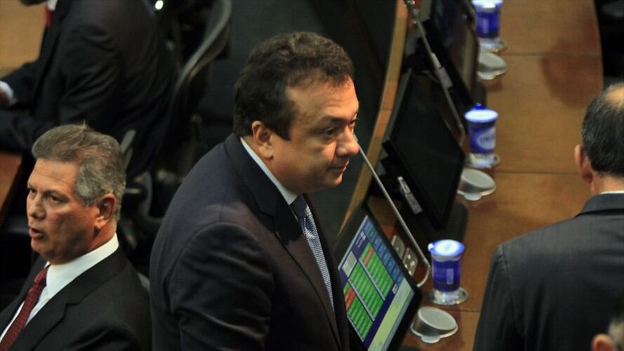 Eduardo Pulgar fue trasladado a una clínica. Foto: Colprensa