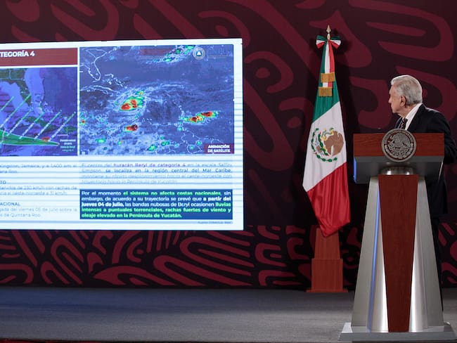 México despliega más de 8.500 soldados y funcionarios ante el azote del huracán Beryl. EFE/Presidencia de México