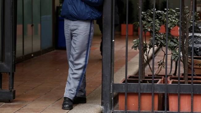 Además de las armas, los delincuentes se llevaron varios uniformes. Foto: Colprensa