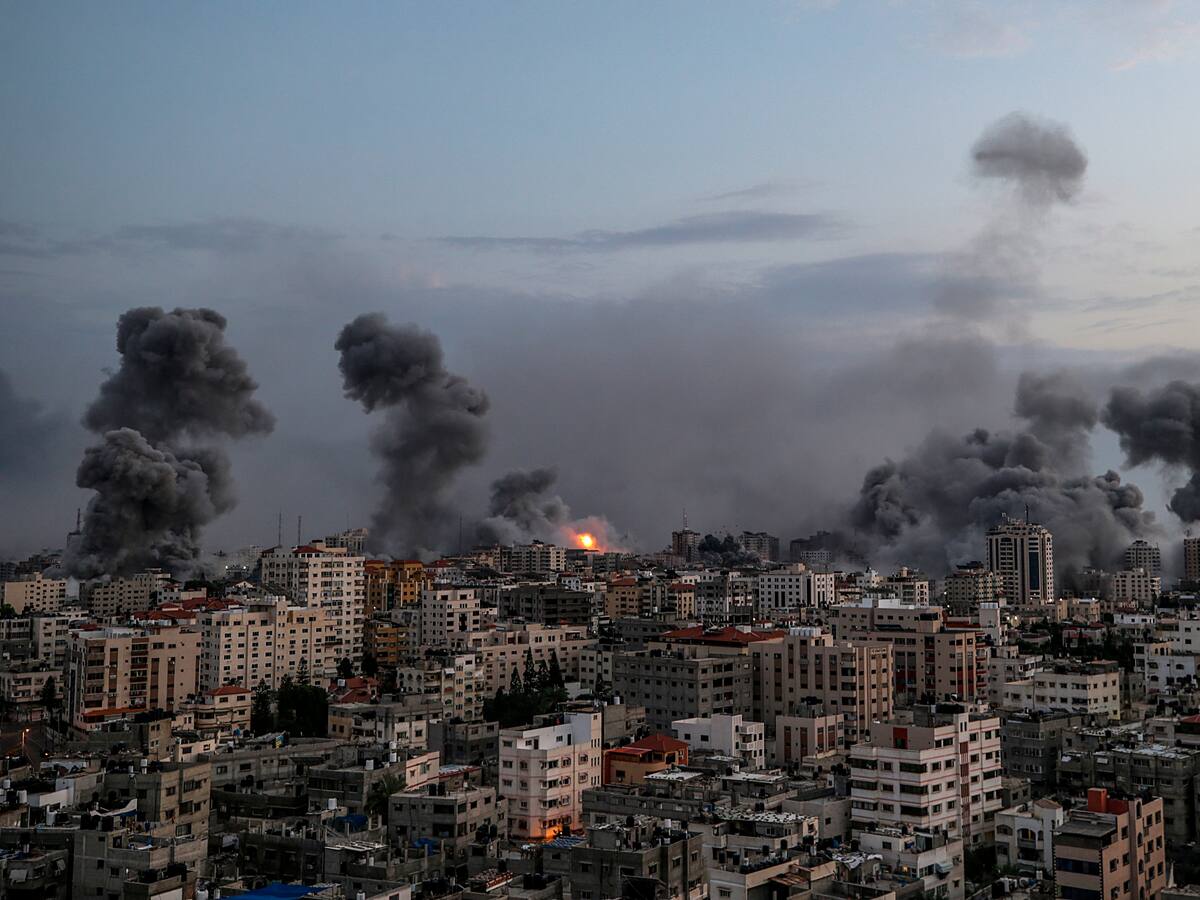 Hallan en sur de Israel unos 1.500 cuerpos de posibles militantes de Hamás, según TV local