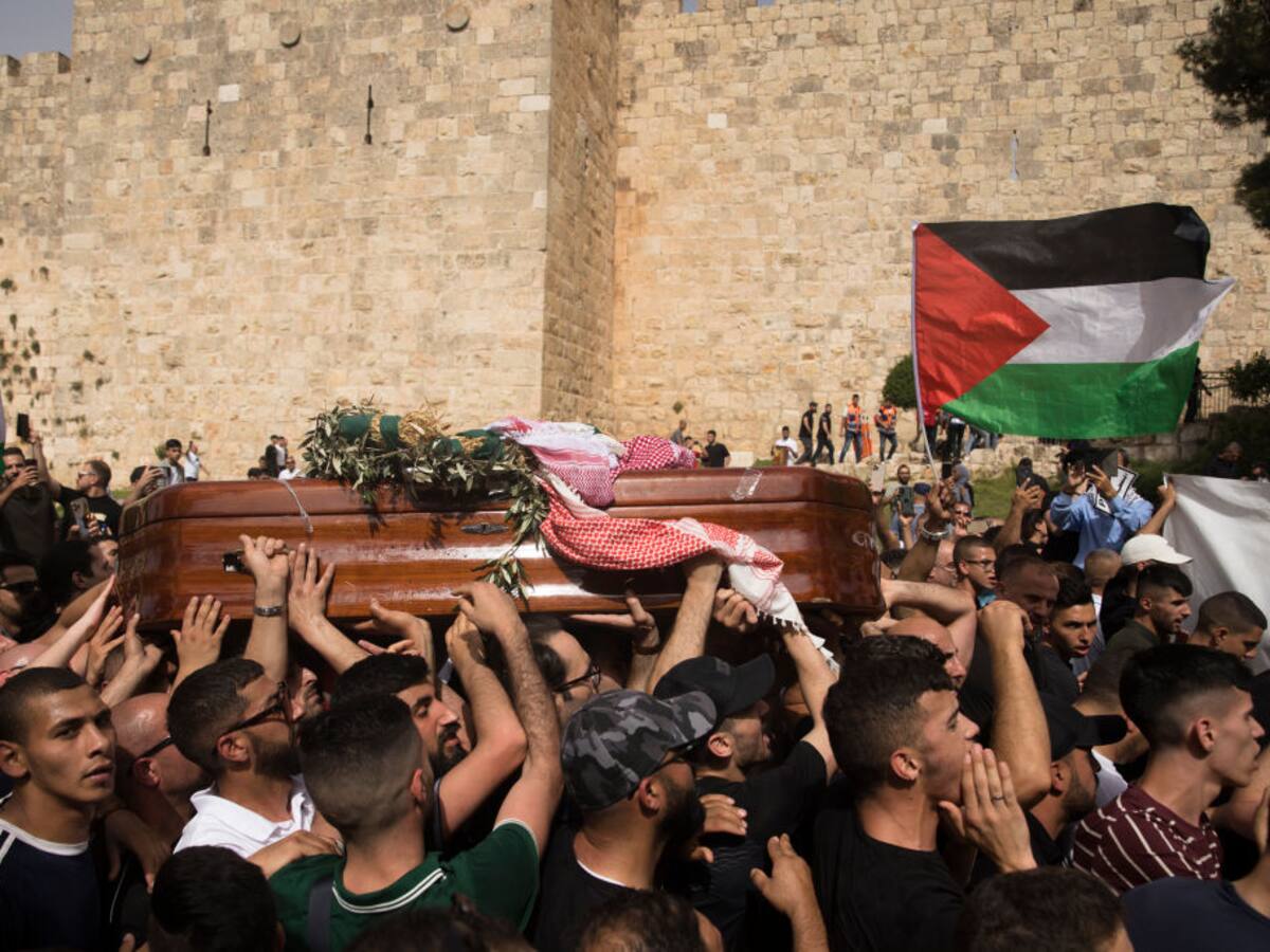 Los últimos que deben investigar estos sucesos son los israelitas: político palestino sobre asesinato de Abu Akleh