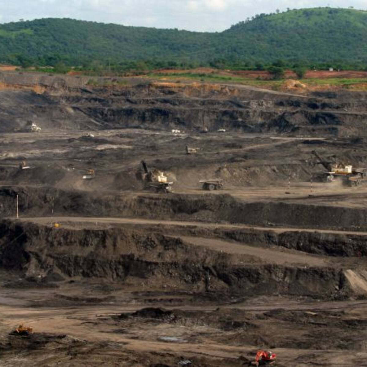 Nuevamente Cerrejón sufre bloqueos en su vía férrea