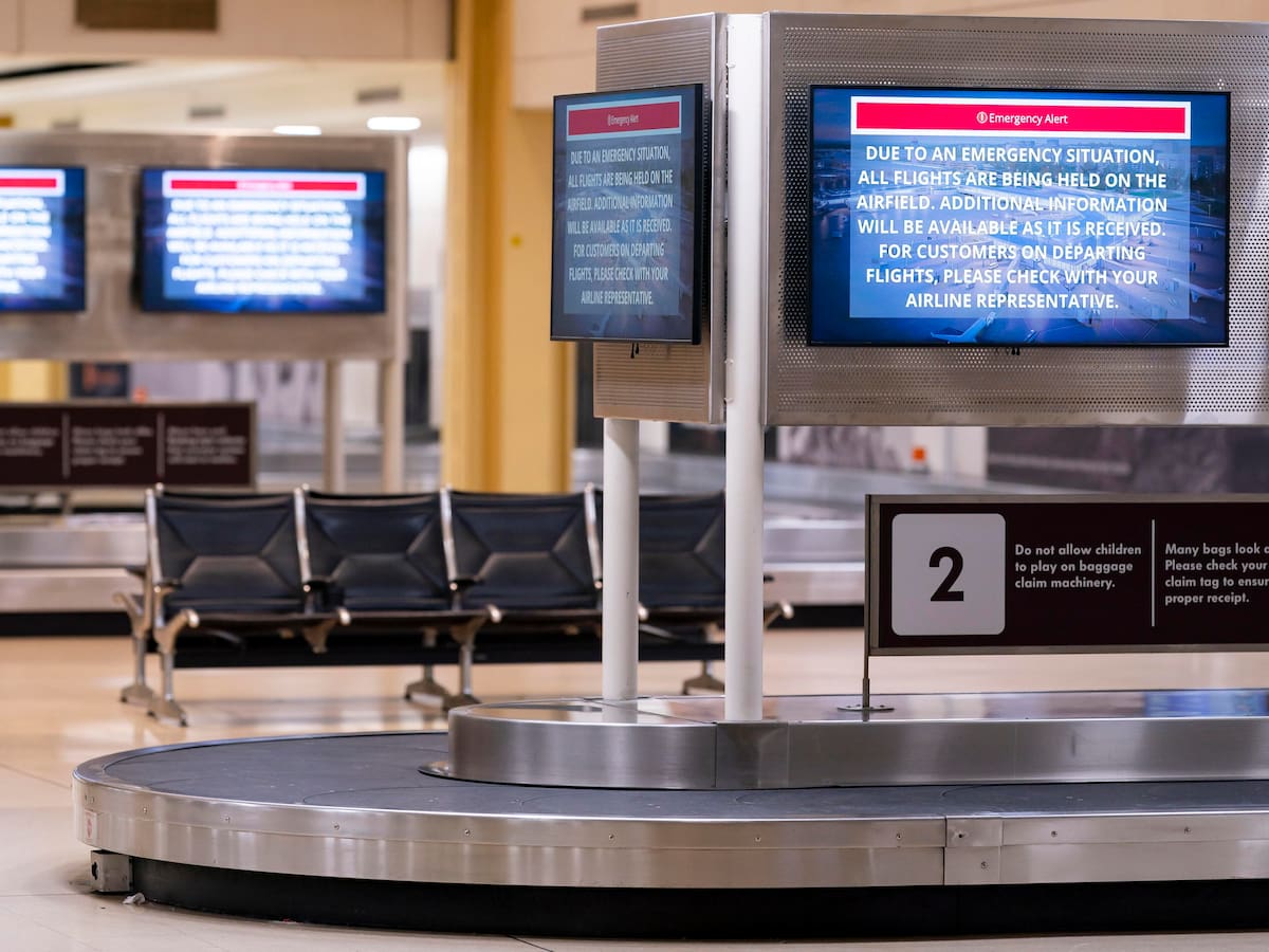 El avión que chocó en Washington tenía sesenta pasajeros y cuatro tripulantes
