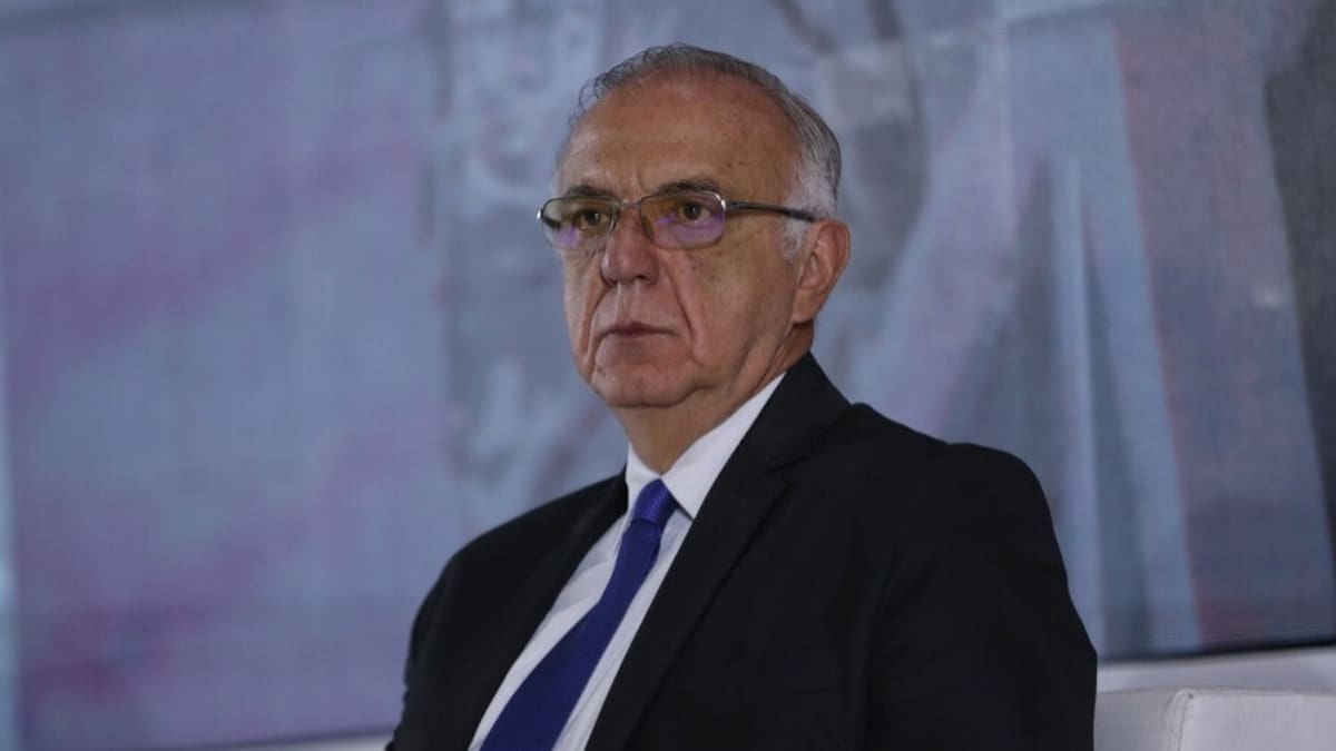 MinDefensa, a control político por falta de mantenimiento a aviones de FAC