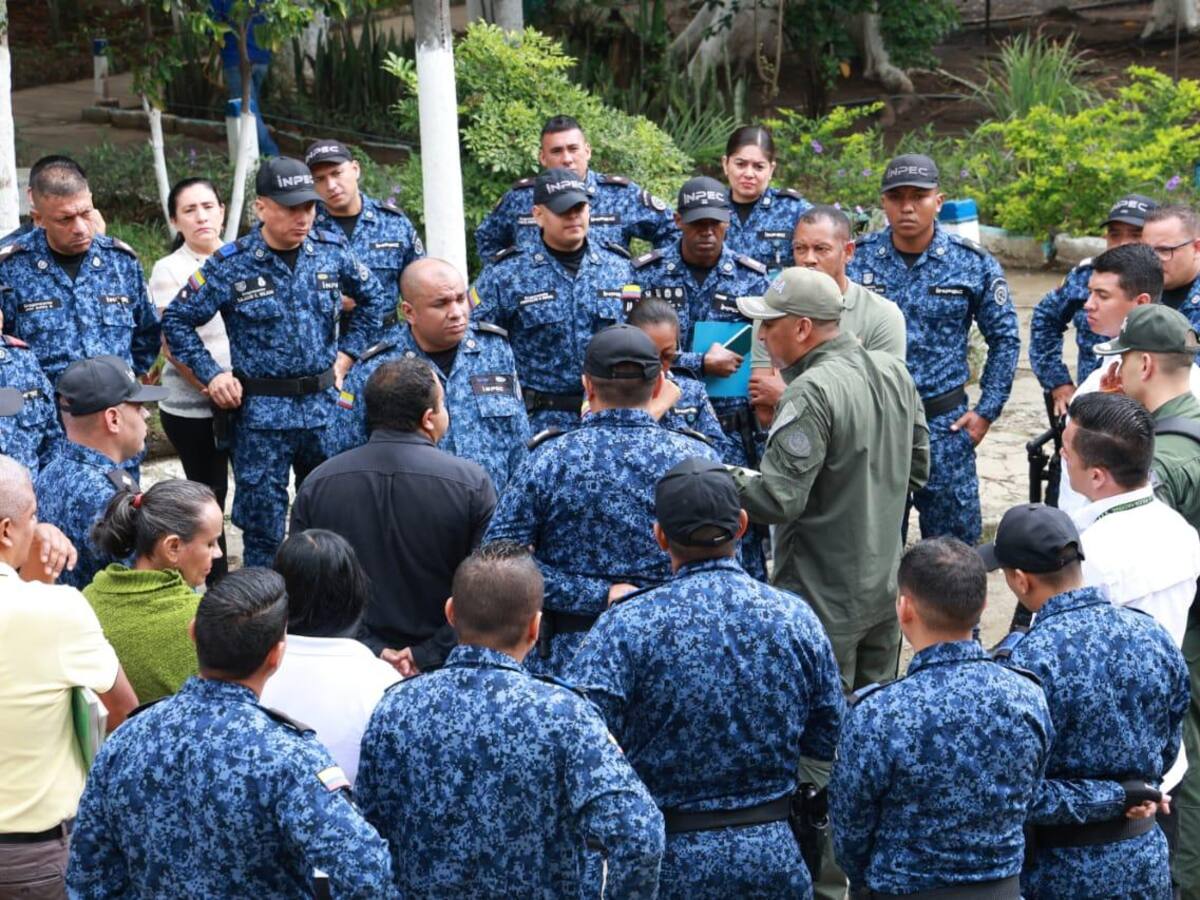 Inpec respondió a ataques sicariales a sus funcionarios con megaoperativo en 123 cárceles