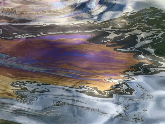 Anla supervisa afectación por fuga de diésel en Ciénaga, Magdalena. Foto: Getty Images