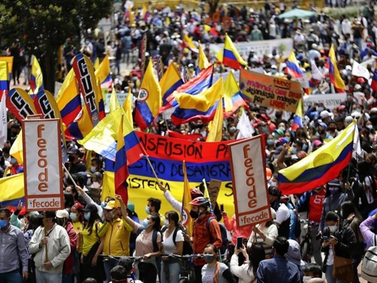Fiscalía determinará si 11 muertos en marchas son responsabilidad de uniformados