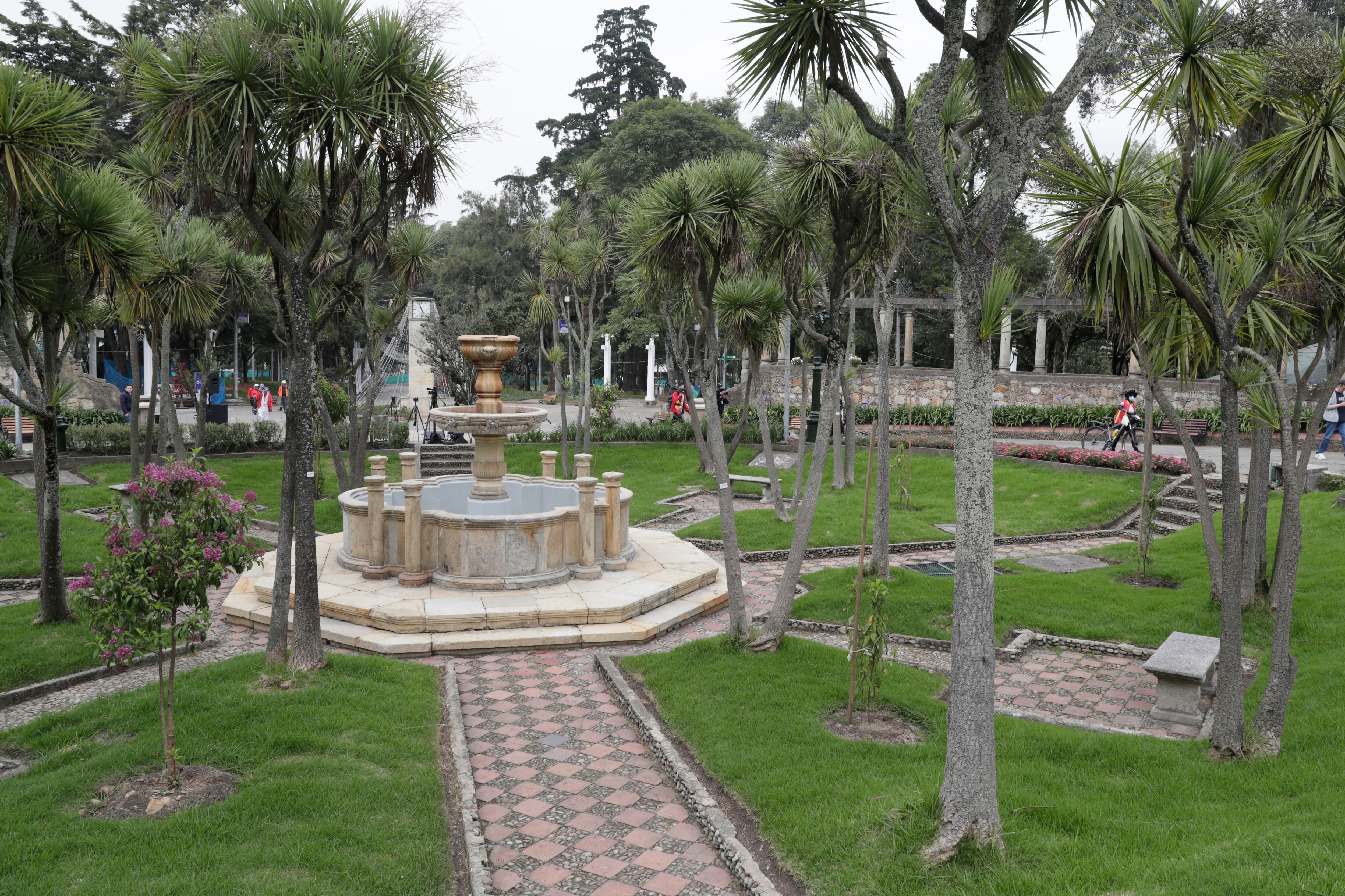 Parque Nacional Olaya Herrera, ubicado en el centro de Bogotá, reabre sus puertas. EFE/ Carlos Ortega