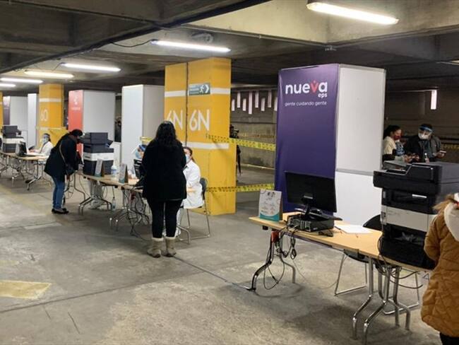 En este puesto se pueden aplicar hasta 14.000 dosis diarias de la vacuna contra el COVID-19. Foto: Nueva EPS