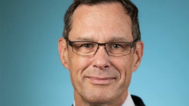 Peter Ptassek, embajador de Alemania en Colombia, manifestó en Sigue La W que la pandemia agrandó problemas preexistentes. . Foto: Twitter: @alemEmbajador