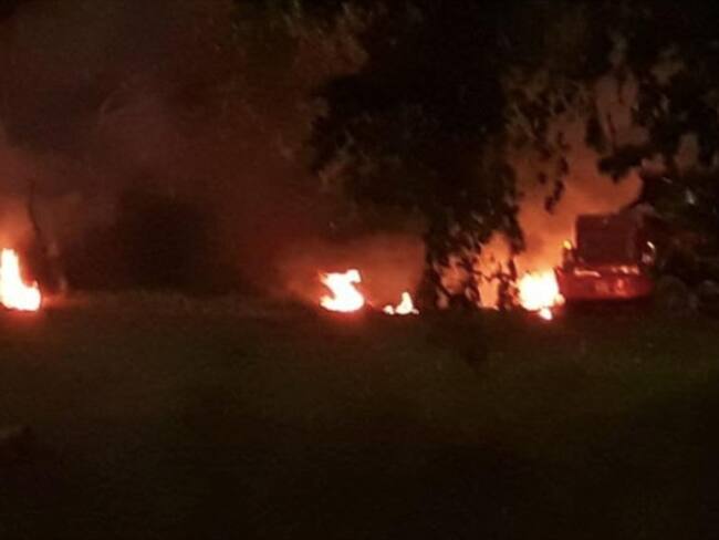 Atentado contra base aérea en Casanare dejó una suboficial herida. Foto: @charoguerra en Twitter