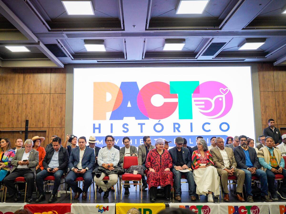 Coalición del Pacto Histórico acordó unificación en un solo partido político